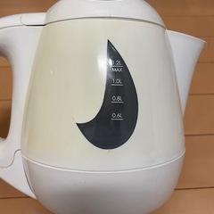 電気ケトルの画像