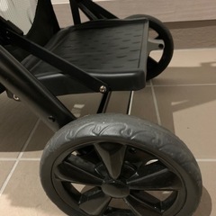ほぼ新品　カトージ　２人でゴーDX 双子ベビーカーの画像