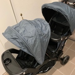 ほぼ新品　カトージ　２人でゴーDX 双子ベビーカーの画像