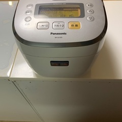 ⚫︎パナソニック炊飯器⚫︎品番　SR-SU105の画像