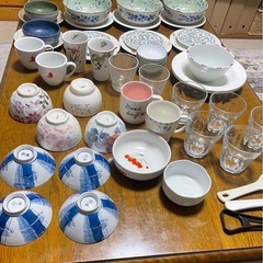 食器の画像