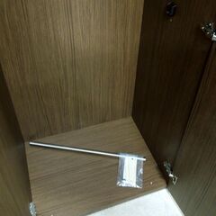 ニトリ ワードローブ カストル 扉全面ミラー 幅70cm 高さ182cm キャスター付き 衣類収納 クローゼット  札幌市東区 新道東店の画像