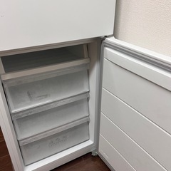 2ドア冷蔵庫　274L 冷凍庫
広いの画像