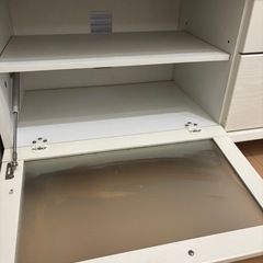 テレビ台の画像