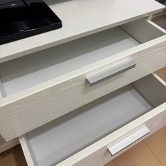 テレビ台の画像