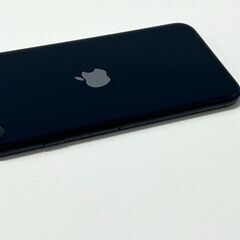 【良品】iPhone SE 第3世代/SIMフリー/A2782/64GB〈MMYC3J/A〉の画像