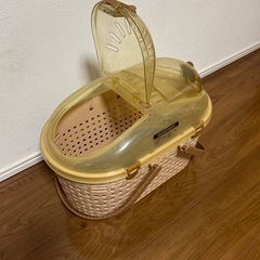 【お取引中】犬猫カゴ⭐︎ペットキャリーの画像