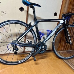 本日8万円。フルカーボンロードバイクの画像
