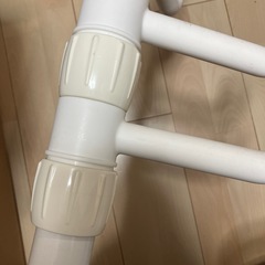 【本日限定0円】つっぱりポールハンガー2本（ホワイト）の画像