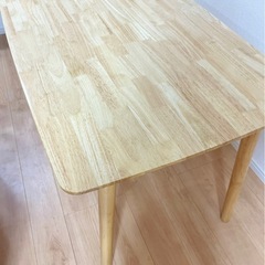 ダイニングテーブルセットの画像
