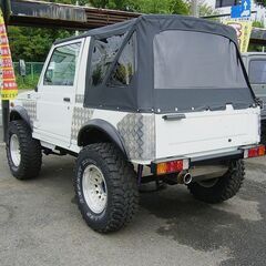 ４年.極上美車 .JA11-C幌.リフトアップ改公認.５速.エアコン.幌とシートカバー新品　の画像