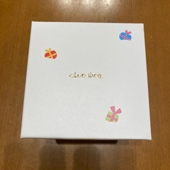 お菓子の箱の画像