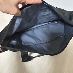 キャスター付き旅行カバンの画像