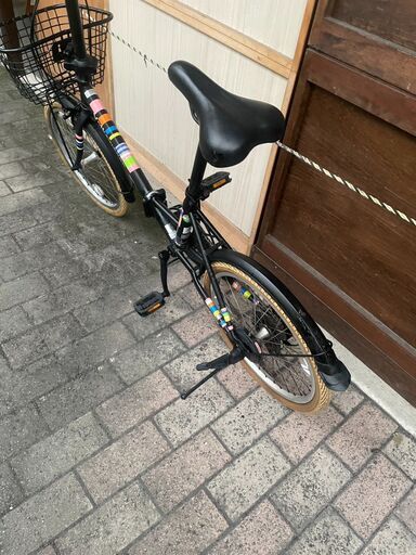 リサイクルショップどりーむ荒田店　No536 折りたたみ自転車　フォルクスワーゲン　２０インチ　ギア切り替え付き　ライト付き　折りたたみ可能で便利♪　状態良好♪ リサイクルショップどりーむ荒田店 No536 折りたたみ自転車
