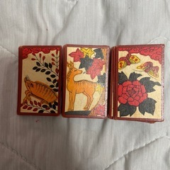 使い込んだ花札ですの画像