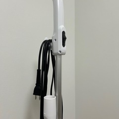 TWINBIRD(ツインバード) 掃除機 コード式ハンディクリーナー サイクロン式 自立可能 軽量 パワフル吸引 2WAY  白 TC-E124SPWの画像