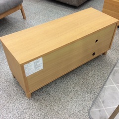 【無印のシンプルなデザイン】 ローボード　テレビ台 無印　MUJI　無印良品　良品計画　引き出し付き　ガラス扉　オーク材　ナチュラルの画像