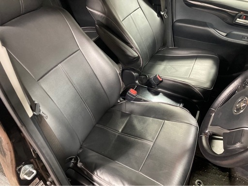 80系　VOXY NOAH 純正　革調シートカバー