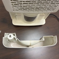 コンプレッサー式除湿機　の画像