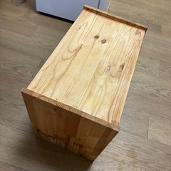 イケアの棚の画像