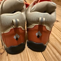 モンベル　キッズ登山靴　マーセドブーツ Kid's 24cmの画像