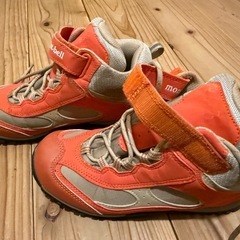 モンベル　キッズ登山靴　マーセドブーツ Kid's 24cmの画像
