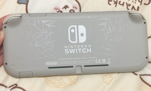 Switchライト本体  ポケモン剣盾デザイン