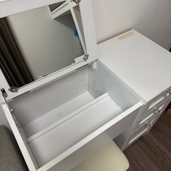 ドレッサー【定価22,440円】の画像