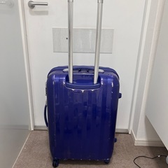 スーツケースの画像