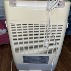 衣類乾燥除湿機(デシカント式)の画像