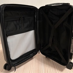 新品　
容量拡張 キャリーケース の画像