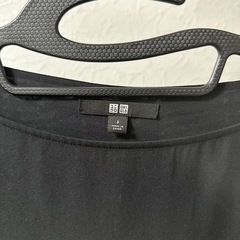 ユニクロトップスの画像