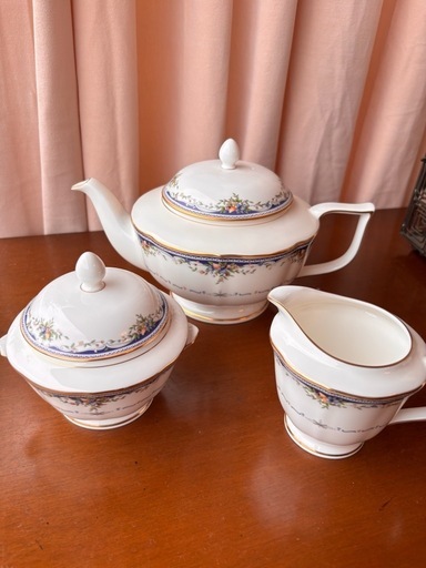 MIKASA ミカサ 花柄陶器ティーセット MONTPELLIER 15点セット