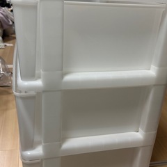 衣装ケースの画像