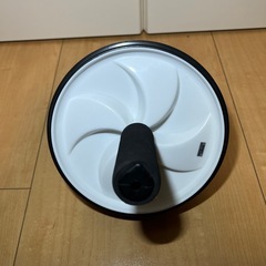 腹筋ローラーの画像