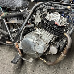 スズキ グラストラッカー NJ47A 
不動車の画像