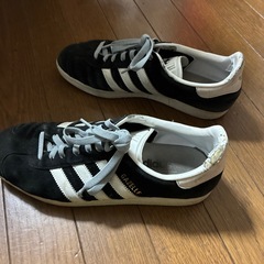 adidas gazelleの画像