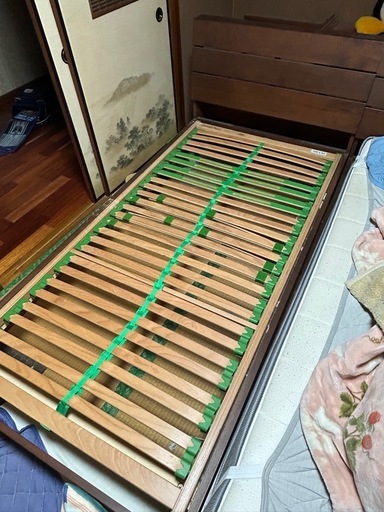 シングルベッド