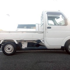 24年式☆低走行7万キロ台☆月々9千円〜分割可‼️働くくるま軽バン入りました！車検2年付き！【名義変更代込み】大人気☆スズキ キャリイ☆綺麗な軽トラ☆オートウィンドウ☆ドラレコ☆実用性がバツグン！！そのまま乗って帰れますの画像