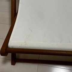 折りたたみ木製デッキチェア（ホワイトキャンバス）の画像