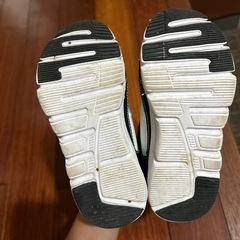 子ども靴の画像