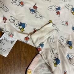 UNIQLOロンパース肌着6枚の画像