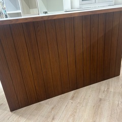 ジモティー割引🏷️【ジャングルジャングル 岸和田和泉インター店】 カウンターボード ホワイト&ブラウン 和泉市 堺市 岸和田市 泉大津市 高石市 泉北郡熊取町の画像