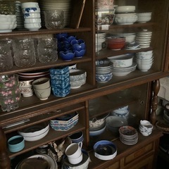 食器買取、もしくは寄付について