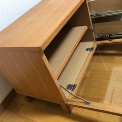 テレビ台の画像