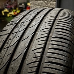 ‼️程度極上‼️季節外れの大特価‼️2024年製造‼️極極極バリ溝‼️225／55／R18‼️ヒビ割れ・劣化裂け無し‼️サマータイヤ4本セット‼️セダン車〜クロカン系・SUV等に‼️の画像