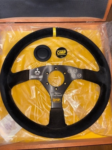 OMP トミー・マキネンWRC４連覇記念モデルステアリング 世界限定500本 RALLIART ラリーアート OMP製 トミー・マキネン WRC4連覇記念モデル