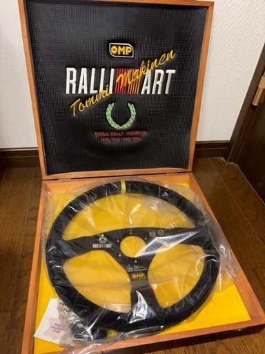 OMP トミー・マキネンWRC４連覇記念モデルステアリング 世界限定500本 RALLIART ラリーアート OMP製 トミー・マキネン WRC4連覇記念モデル