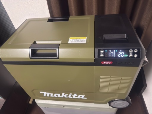 保冷温庫　マキタ　cw004