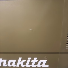 保冷温庫　マキタ　cw004   の画像